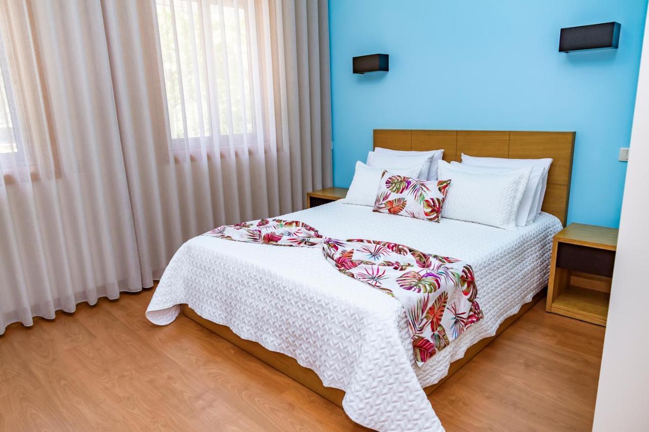 Boutique Mouras Bed & Breakfast Mondim de Basto Eksteriør bilde